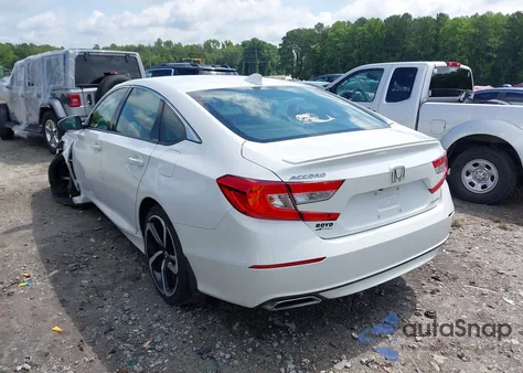 2018 Honda Accord Sport z USA, uszkodzony, nr VIN 1HGCV1F31JA157152